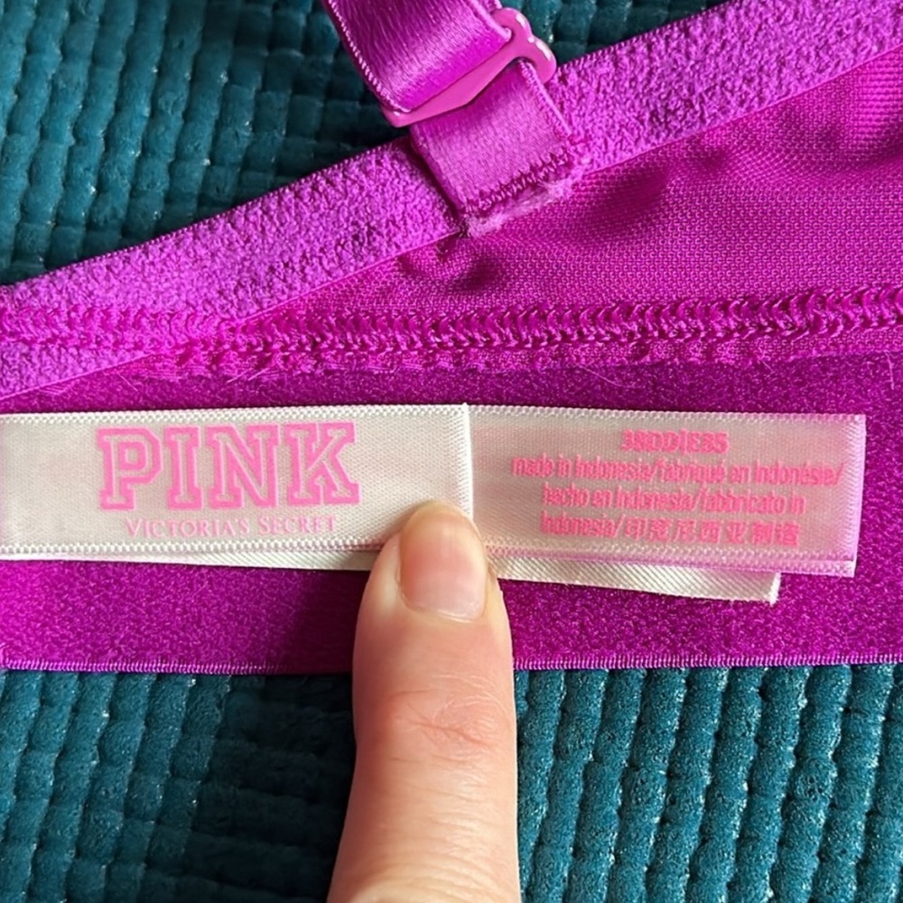 SALE**Gorgeous VS PINK push up bra - Picture 7 of 7